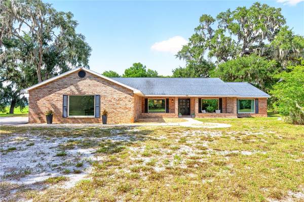 1600 E 10TH ST, St Cloud, FL 34771