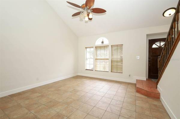 1093 KELLY CREEK CIR, Oviedo, FL 32765