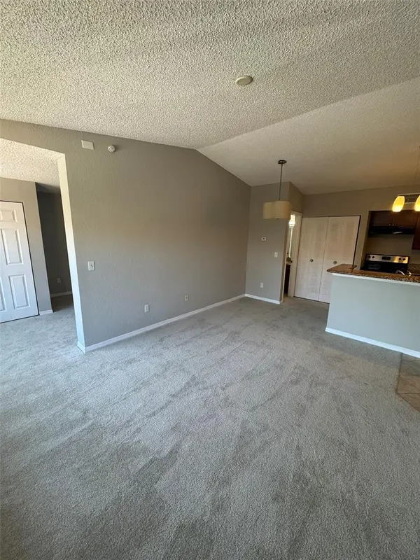 5152 CONROY RD #1333, Orlando, FL 32811