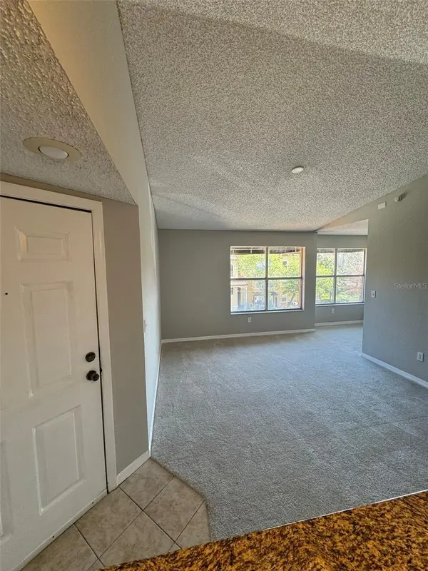 5152 CONROY RD #1333, Orlando, FL 32811