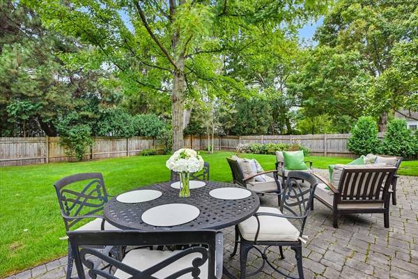 Address not disclosed, Wilmette, IL 60091
