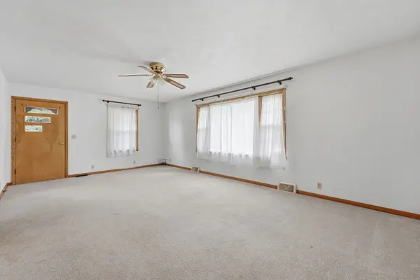 402 SW 5th ST, Aledo, IL 61231