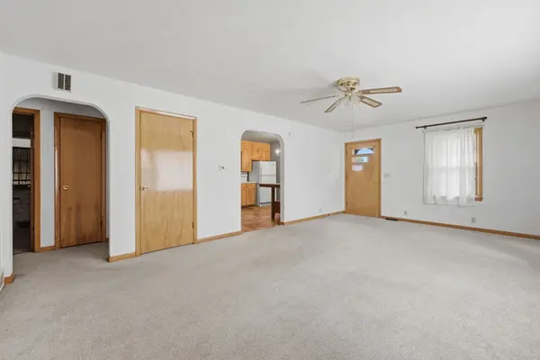 402 SW 5th ST, Aledo, IL 61231