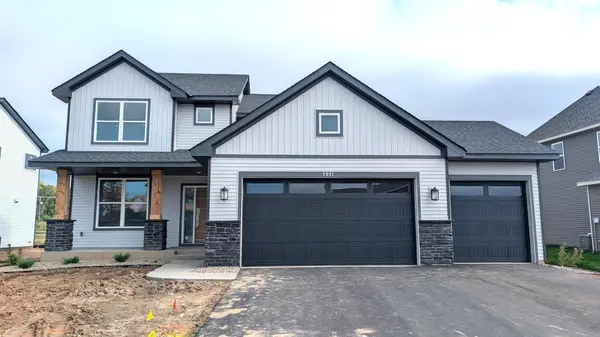 7971 Upper 41st ST N, Oakdale, MN 55128