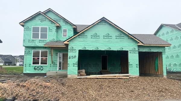 650 Sierra Pkwy, Waconia, MN 55387