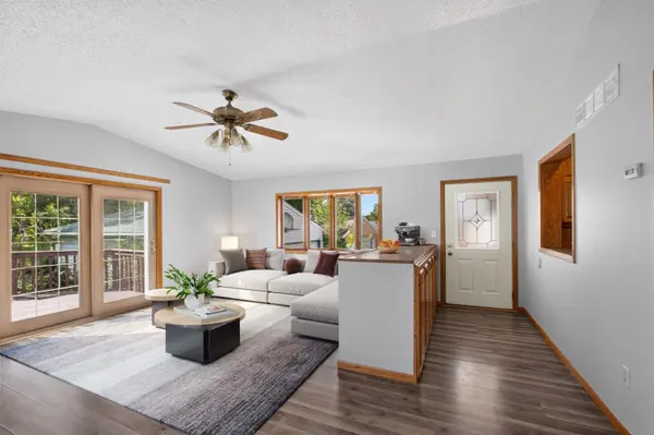 1932 S Village DR SE, Rochester, MN 55904
