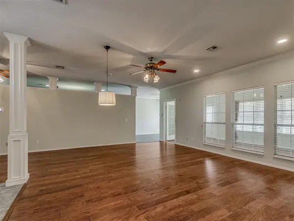 1205 Regency CT, Kingfisher, OK 73750