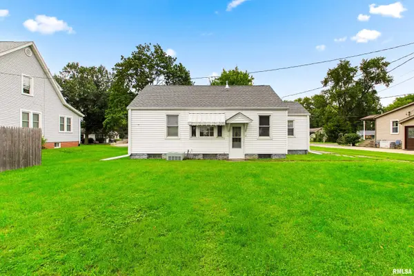 116 LAKEWOOD AVE, East Peoria, IL 61611