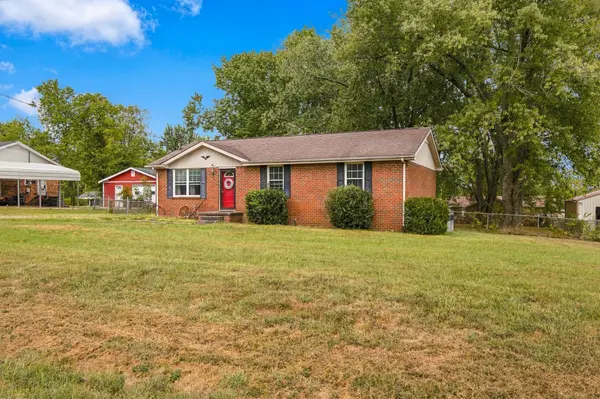 1494 Ridgewood Ct #W, Gallatin, TN 37066