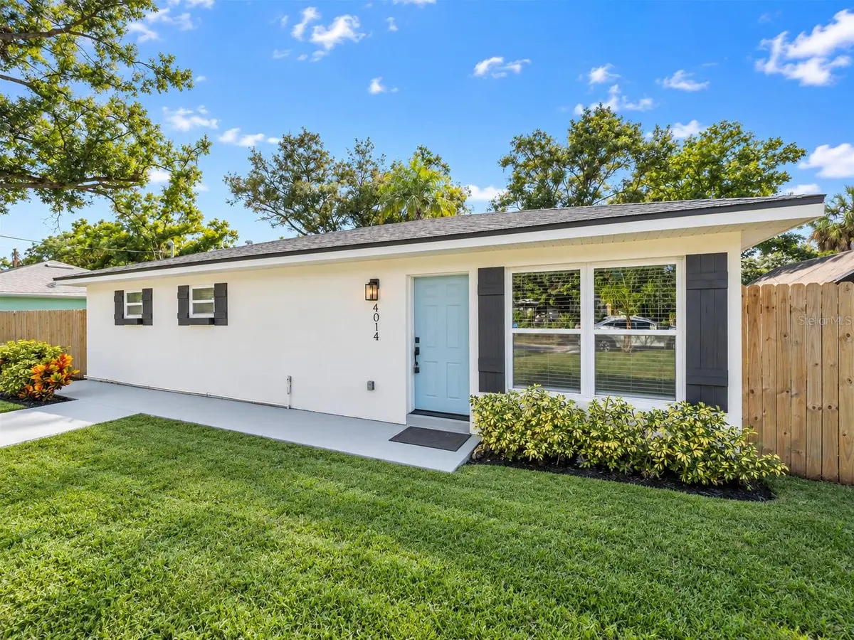 4014 MCLANE DR, Tampa, FL 33610