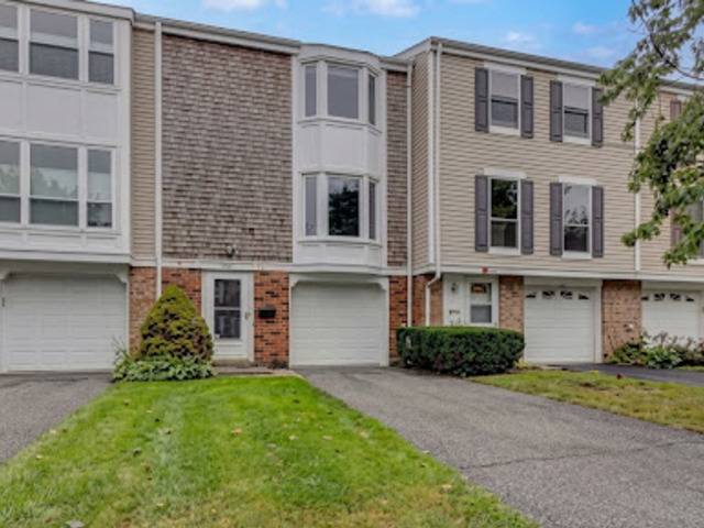 2141 Greystone PL, Hoffman Estates, IL 60169