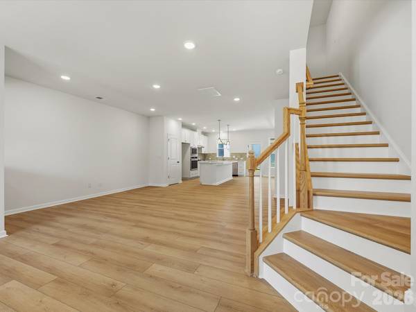 10024 Mamillion DR, Huntersville, NC 28078