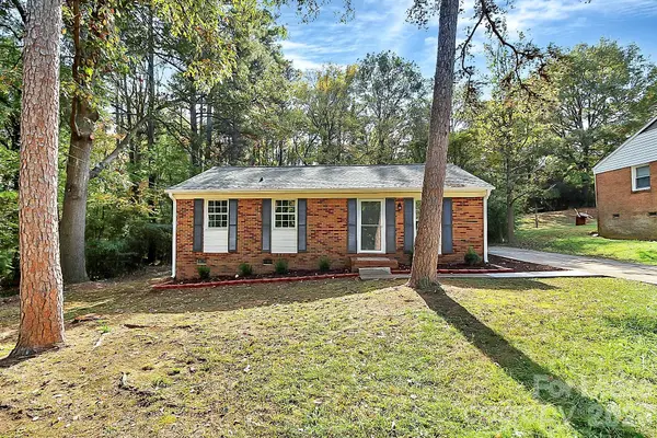 2310 Eastview CIR, Monroe, NC 28110