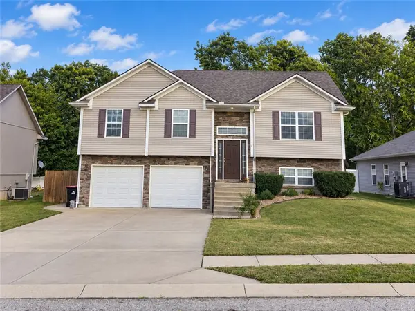 605 Oakmont DR, Warrensburg, MO 64093