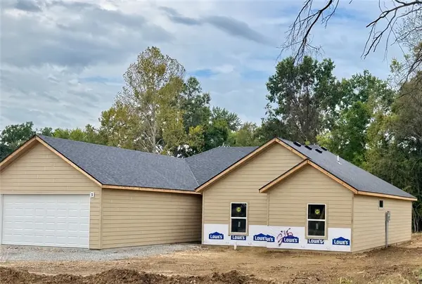 316 NE 21st RD, Warrensburg, MO 64093