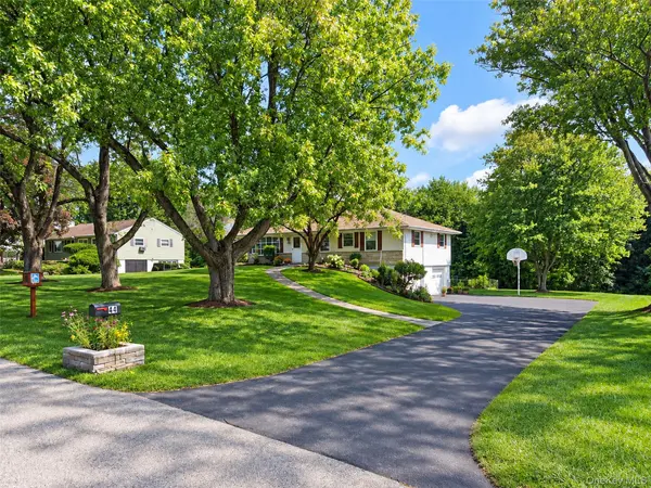 44 Degarmo Hills RD, Wappingers Falls, NY 12590