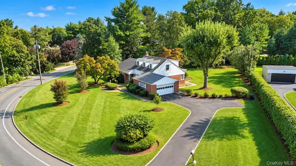 517 E Shore RD, Great Neck, NY 11024