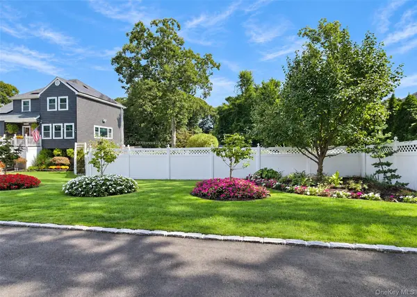 521 Park AVE, Centereach, NY 11720