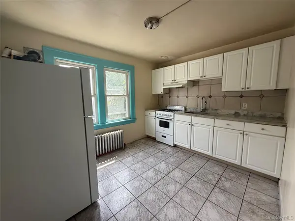 8 E Central AVE #2, Pearl River, NY 10965