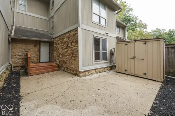 4216 Foxglove TRCE, Indianapolis, IN 46237