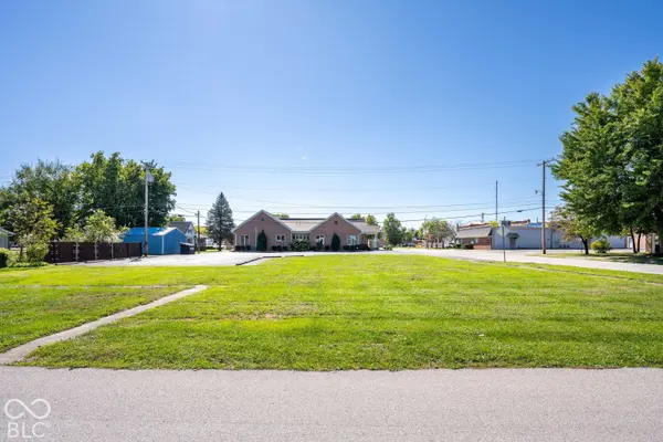 87 N Second ST, Scottsburg, IN 47170