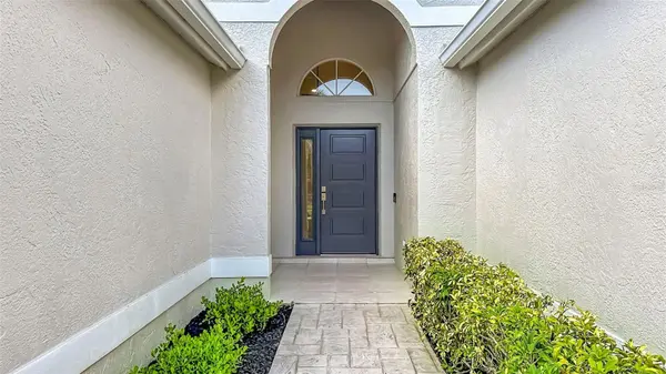 4190 WESTBOURNE CIR, Sarasota, FL 34238