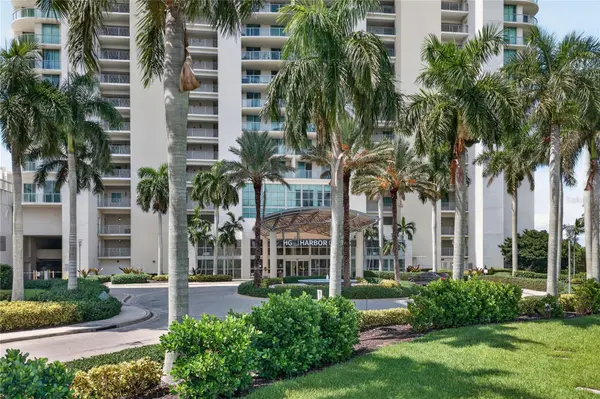 3000 OASIS GRAND BLVD #1007, Fort Myers, FL 33916