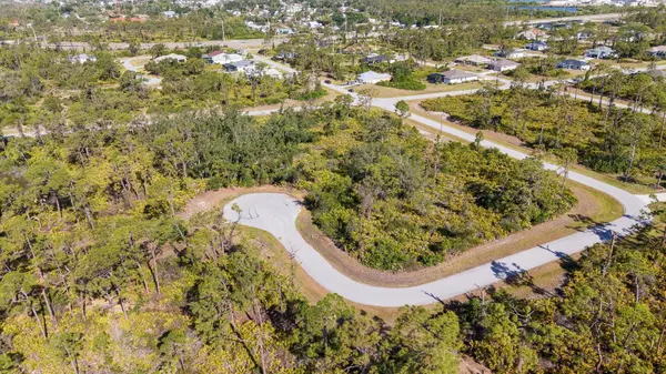193 SWEETWATER DR, Rotonda West, FL 33947