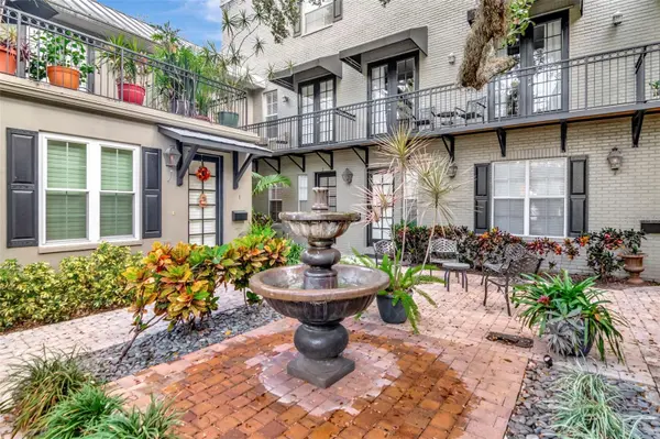 1008 S MOODY AVE #2, Tampa, FL 33629