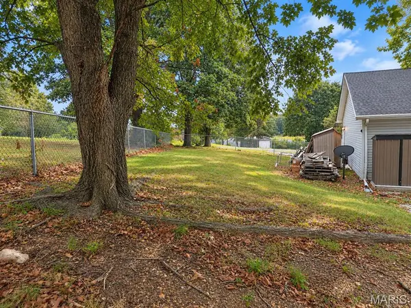 20145 Selby RD, Waynesville, MO 65583