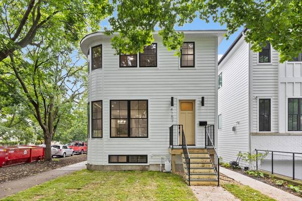 4157 N Paulina ST, Chicago, IL 60613