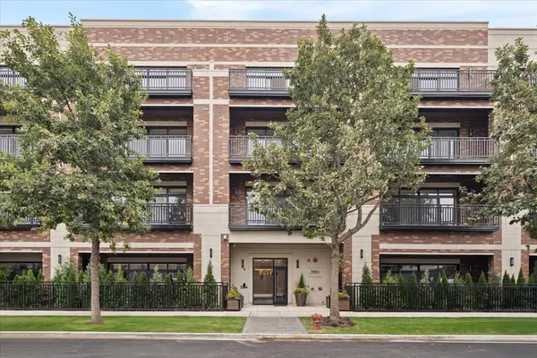 3951 N Wayne AVE #407, Chicago, IL 60613