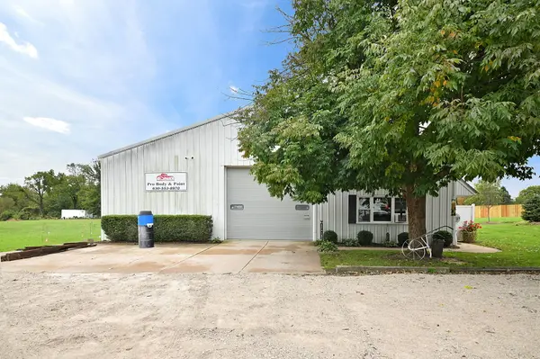 2450 S Cannonball TRL, Bristol, IL 60512