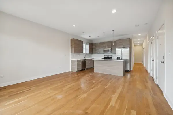 1956 W Ohio ST #3E, Chicago, IL 60622