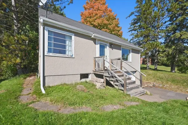 4125 Woodland AVE, Duluth, MN 55803