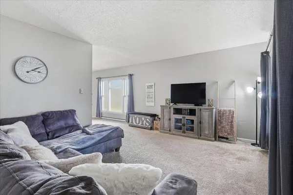 521 N 8th ST, Brainerd, MN 56401
