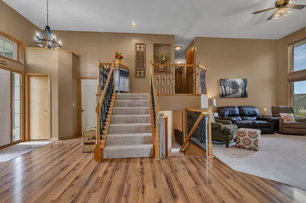 21453 Lena TRL, Big Lake, MN 55309