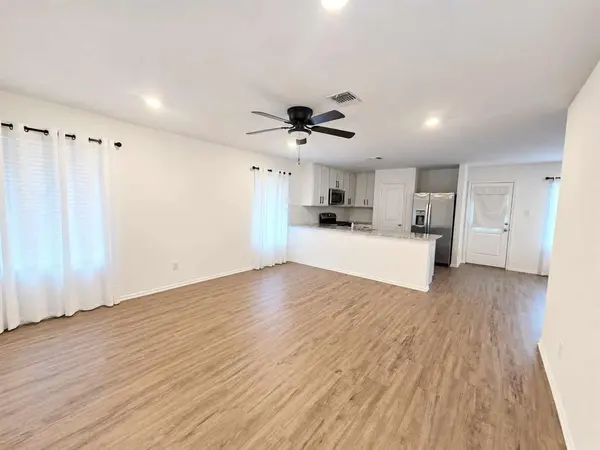 2008 Alpine Beach LN, Oklahoma City, OK 73128