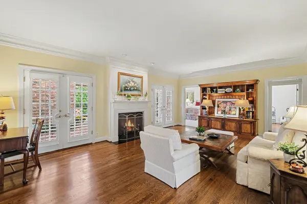 403 Charlesgate Ct, Nashville, TN 37215