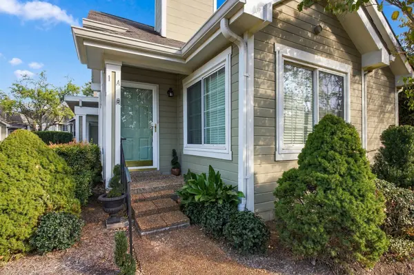 129 Cherry Hill Dr #1A, Hendersonville, TN 37075