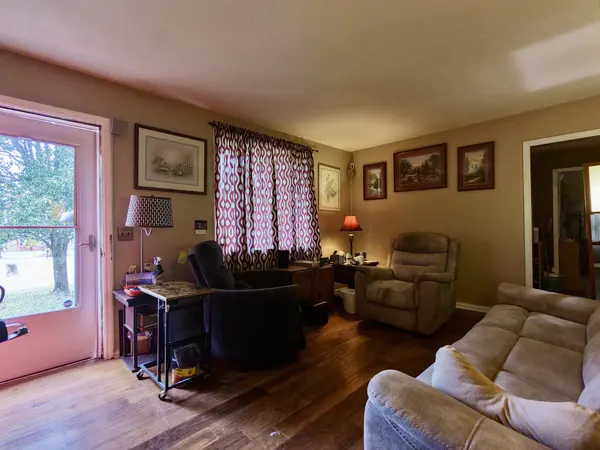 940 Snow Ave, Madison, TN 37115