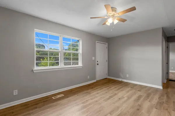 338 Mcafee Road, Rossville, GA 30741