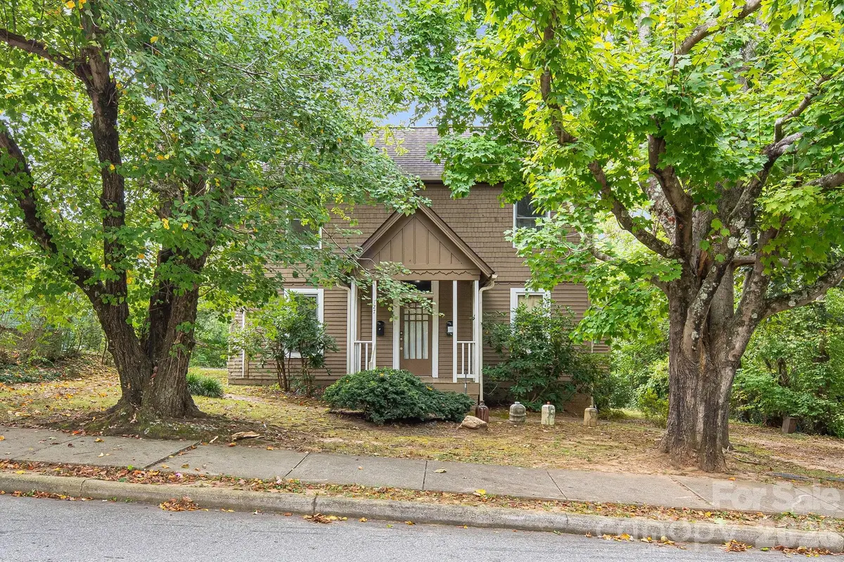127 Hillside ST, Asheville, NC 28801