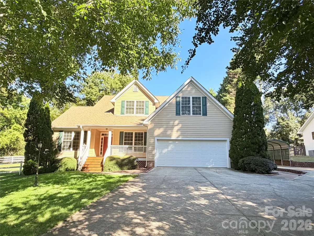 3573 Lake Shore RD S, Denver, NC 28037
