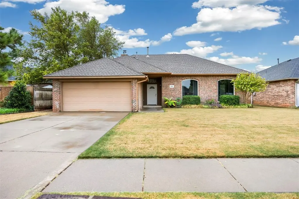 4604 Doe Run DR, Yukon, OK 73099