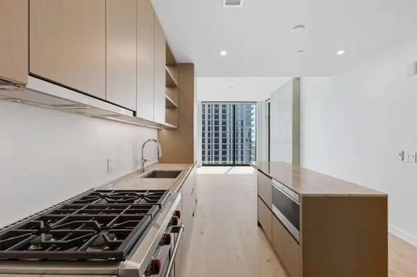 610 Davis ST #2803, Austin, TX 78701