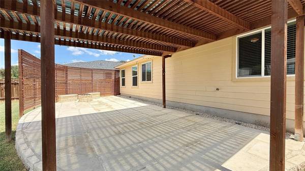 234 Capistrano DR, San Marcos, TX 78666