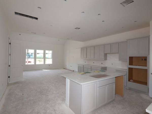 912 Purmela ST, Leander, TX 78641