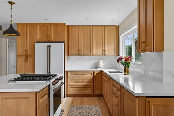 6806 Rearden RD, Austin, TX 78745