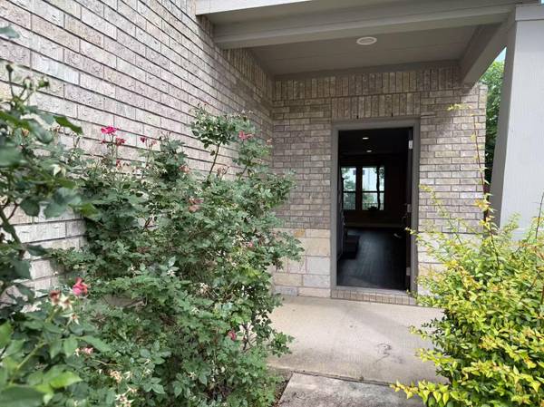 16103 Windroot ST, Austin, TX 78728